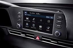 Hyundai Elantra sistema de audio de 8