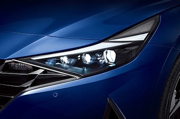 Hyundai Puerto Rico Elantra LED headlights